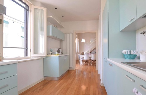 Viareggio House | Cozy home in Viareggio with WiFi