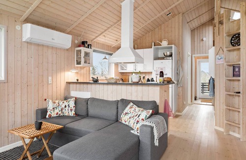 Skaverup House | Cozy home in Vordingborg with WiFi