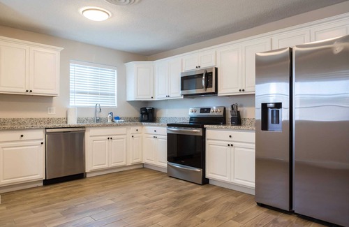 Mesa House | Cozy home near downtown Mesa, Pool, BBQ