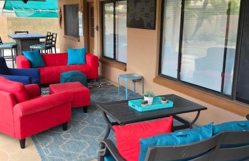 East Mesa House | Cozy home with pool, fire table, BBQ, RV parking