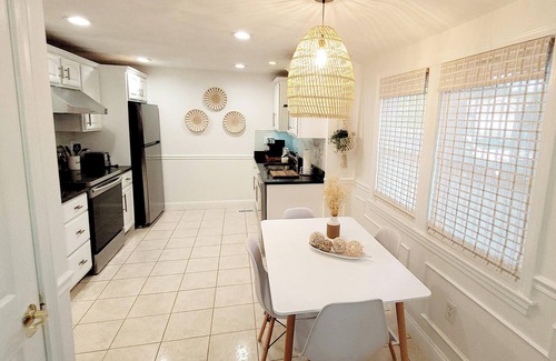 Danvers House | Cozy house, close to downtown Danvers