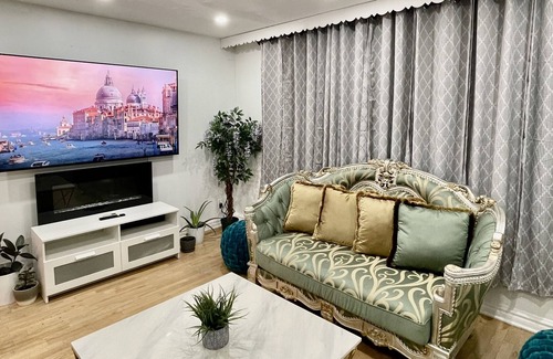 Saint-Leonard House | Cozy house in heart of Montreal CITQ:308151