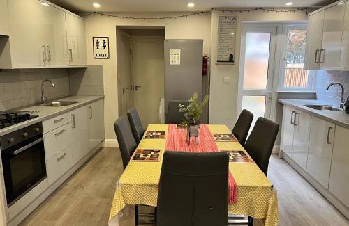 Ipswich Bed & Breakfast | Cozy House in Heart of Ipswich