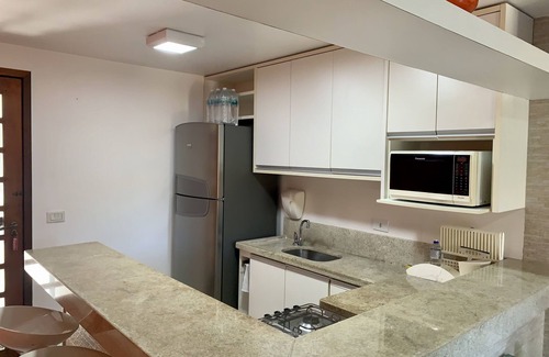 Porto Belo Condo | COZY HOUSE WITH 3 SUITES IN A BEAUTIFUL CONDOMINIUM 1 BLOCK FROM THE BEACH.