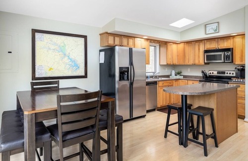 Windwood Coves House | Cozy Lake Anna Hideaway with Water & Beach Access
