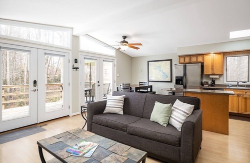 Windwood Coves House | Cozy Lake Anna Hideaway with Water & Beach Access
