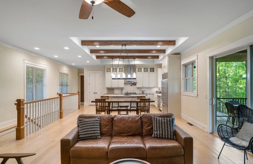 Catawba House | Cozy Lakefront Getaway with Dock, Fire Pit, & Screened Porch