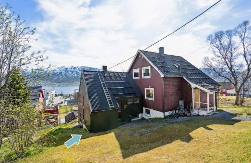 Tromso Apartment | Cozy little house in Tromsø city