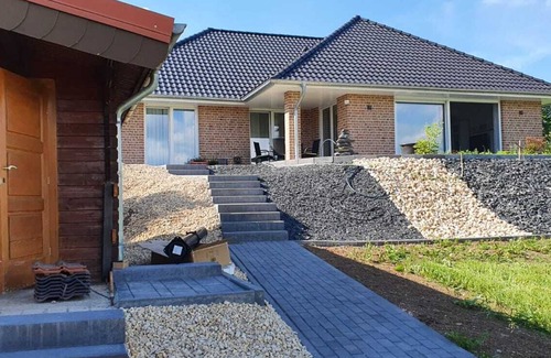Roth bei Prum House | Cozy luxury vacation home Eifelblick Schneifel with garden sauna and dream view