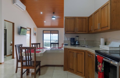 Baru Apartment | Cozy Mountain Apt - For families - pool & Wi-Fi #4