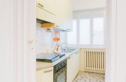 Varedo Apartment | Cozy one-bedroom apartment with small terrace, between tranquility and strategic connections