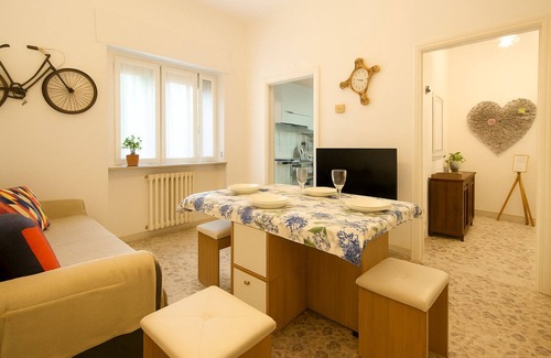 Varedo Apartment | Cozy one-bedroom apartment with small terrace, between tranquility and strategic connections