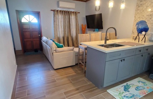 Bouvet Island House | Cozy one bedroom studio