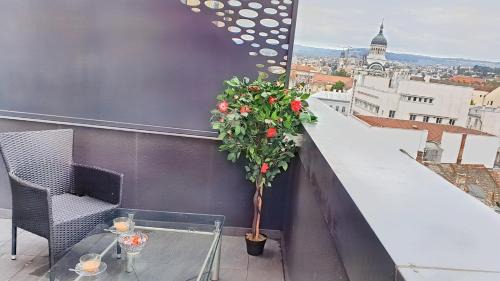 Old Town Apartment | Cozy penthouse in a new business building in city center. Free private parking