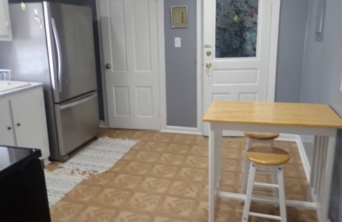 Elizabeth City Apartment | Cozy, Pet-Friendly Apartment