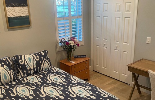 Port Orange House | Cozy pool home in the heart of Port Orange, FL. Minutes away from Daytona Beach