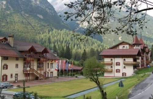 Dobbiaco Apartment | Cozy private apartment on 2 levels - Ploner Tourist Village