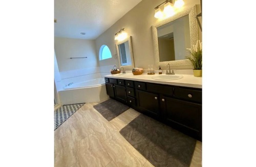Winter Park House | Cozy Private In-Law Room with Own Bath & Entrance