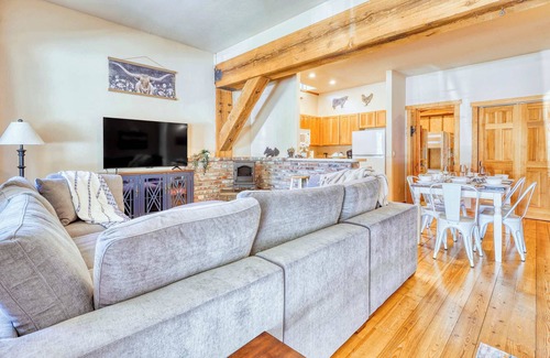 Anacortes House | Cozy Private Ranch Cabin, Whistle Lake | Sleeps 6