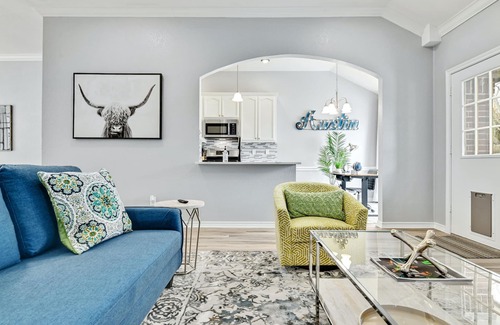 Georgetown House | Cozy & Quiet in Georgetown Pet-friendly & Long Stays