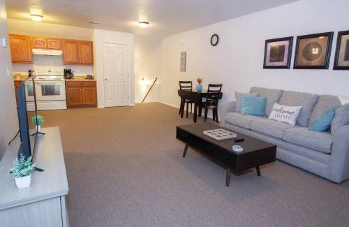 Waynesville Apartment | Cozy Retreat Near Ft Wood!