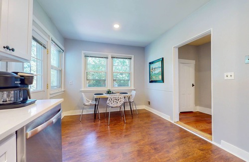 Audubon House | Cozy retreat near the Louisville Hospitals