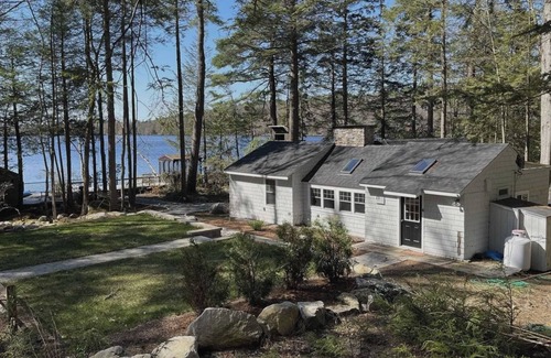 Fitzwilliam Cabin | Cozy, Rustic Summer Cabin on Clean Lake