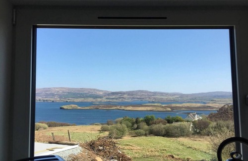 Waternish House | Cozy Seaside Retreat in Colbost Isle of Skye