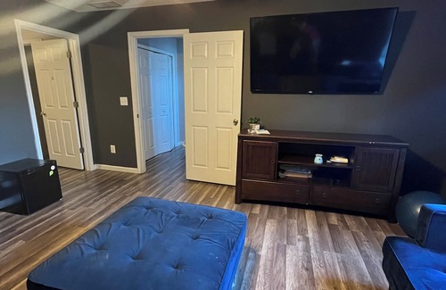 Clarkdale House | Cozy shared space with in law suite in Austell
