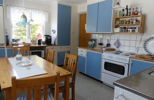 Lakene House | Cozy spacious vacation home in a quiet sea location w/sauna & wood-burning stove