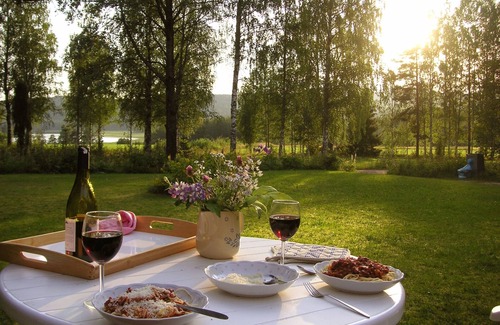 Lakene House | Cozy spacious vacation home in a quiet sea location w/sauna & wood-burning stove