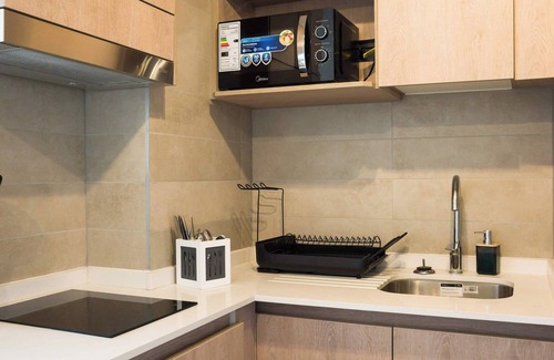 Nunoa Apartment | Cozy Stadium Retreat 1BR Nunoa Getaway for 3