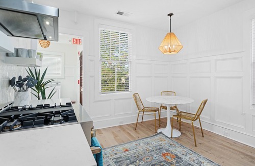 Cannonborough Elliotborough House | Cozy Stay by King St - New Luxury Home, 11 Bedrooms 7 Bathrooms