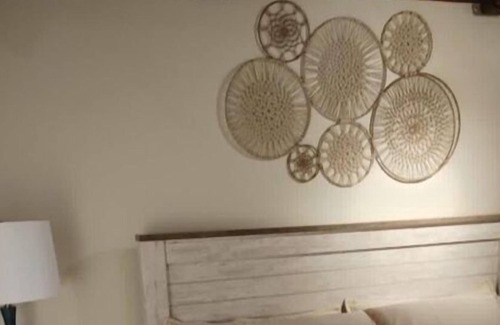 Reading Apartment | Cozy Stay in Reading PA with Industrial feels. Pet- Friendly!