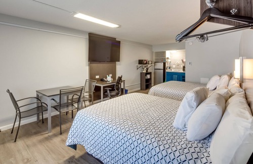 Henderson Apartment | Cozy Studio at Envi Boutique Hotel ~ 3 Mi to Dtwn!