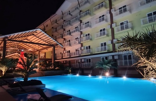 Mactan Export Processing Zone Apartment | Cozy studio in Mactan Lapu-lapu City with fitness room, pool, WiFi, etc