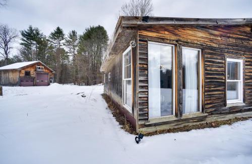 Greenfield Center Apartment | Cozy Studio on Secluded 55 Acres with Fire Pit!