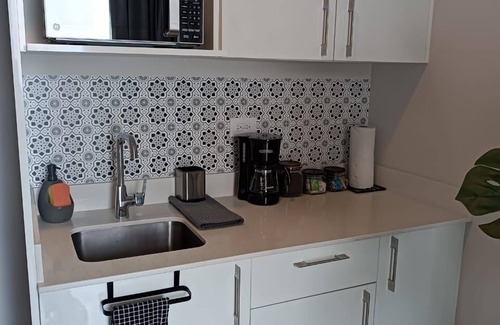 Mata Redonda House | Cozy studio with AC and WiFi in enchanting San José