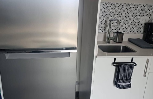 Mata Redonda House | Cozy studio with AC and WiFi in enchanting San José