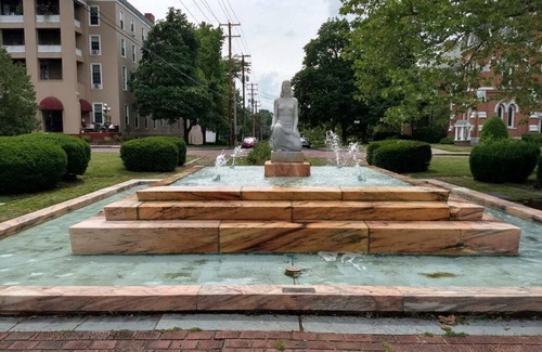 South Main Street Apartment | Cozy studio with AC and WiFi in Historic Geneva, NY.