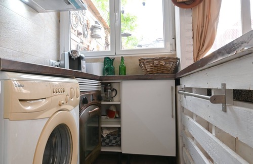 Ciudad Lineal Apartment | Cozy studio with pool in Ciudad Lineal