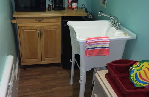 Norfolk Cottage | Cozy Suite at the Beach