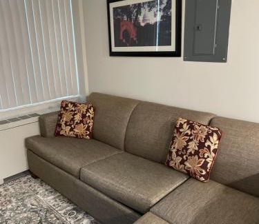 Towson Apartment | Cozy Suite at Towson Center