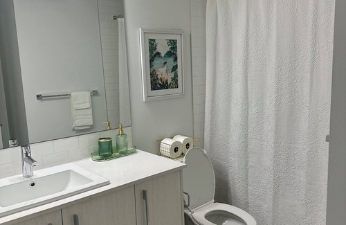 Northwest Calgary Bed & Breakfast | Cozy suite in Rangeview, 4 minutes to tons of amenities in Seton and Mahogany.