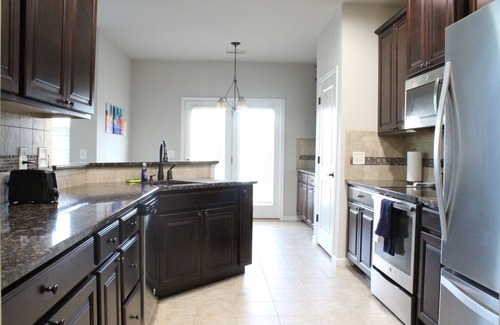 Murfreesboro House | COZY Tropical Oasis with Saltwater Summer Pool Sleeps 8