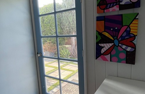 North Hollywood House | Cozy Two Bedroom Home