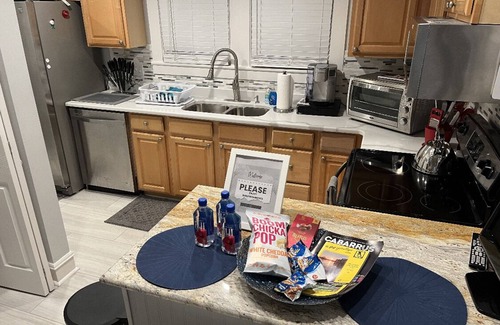 Kannapolis House | Cozy Two Bedroom Bungalow- In walking distance to a great time