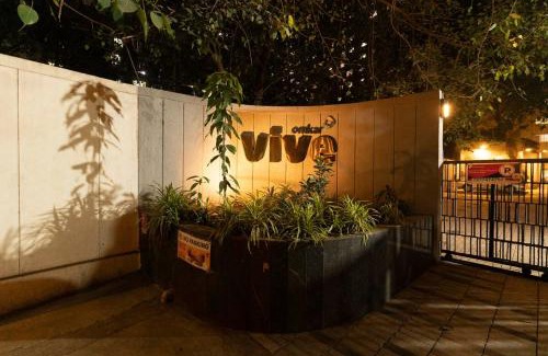 Kurla Apartment | Cozy, Upscale 1 bhk Apt near BKC