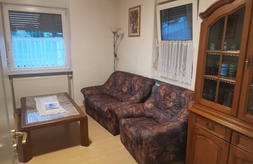 Neustadt-Geinsheim Apartment | Cozy vacation apartment centrally located not for companies and craftsmen