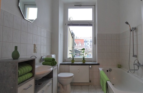 Schwerin Apartment | Cozy vacation apartment with garden use